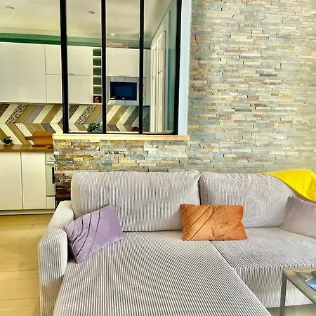 Merimee Yourhosthelper Apartment
